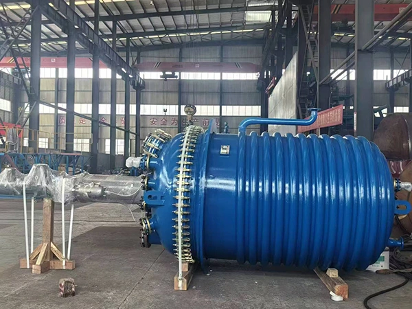 Reaktor Berlapis Kaca Jenis Terbuka