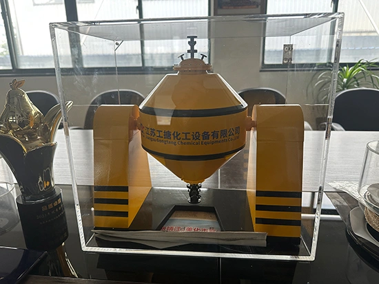 Pengering Kon Berkembar Berlapis Kaca