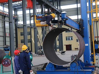 Mesin penggulung plat